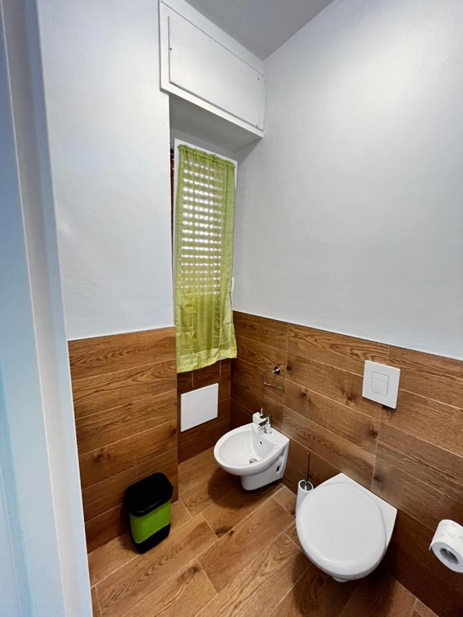 Brigata Rooms Sassari Bagian luar foto